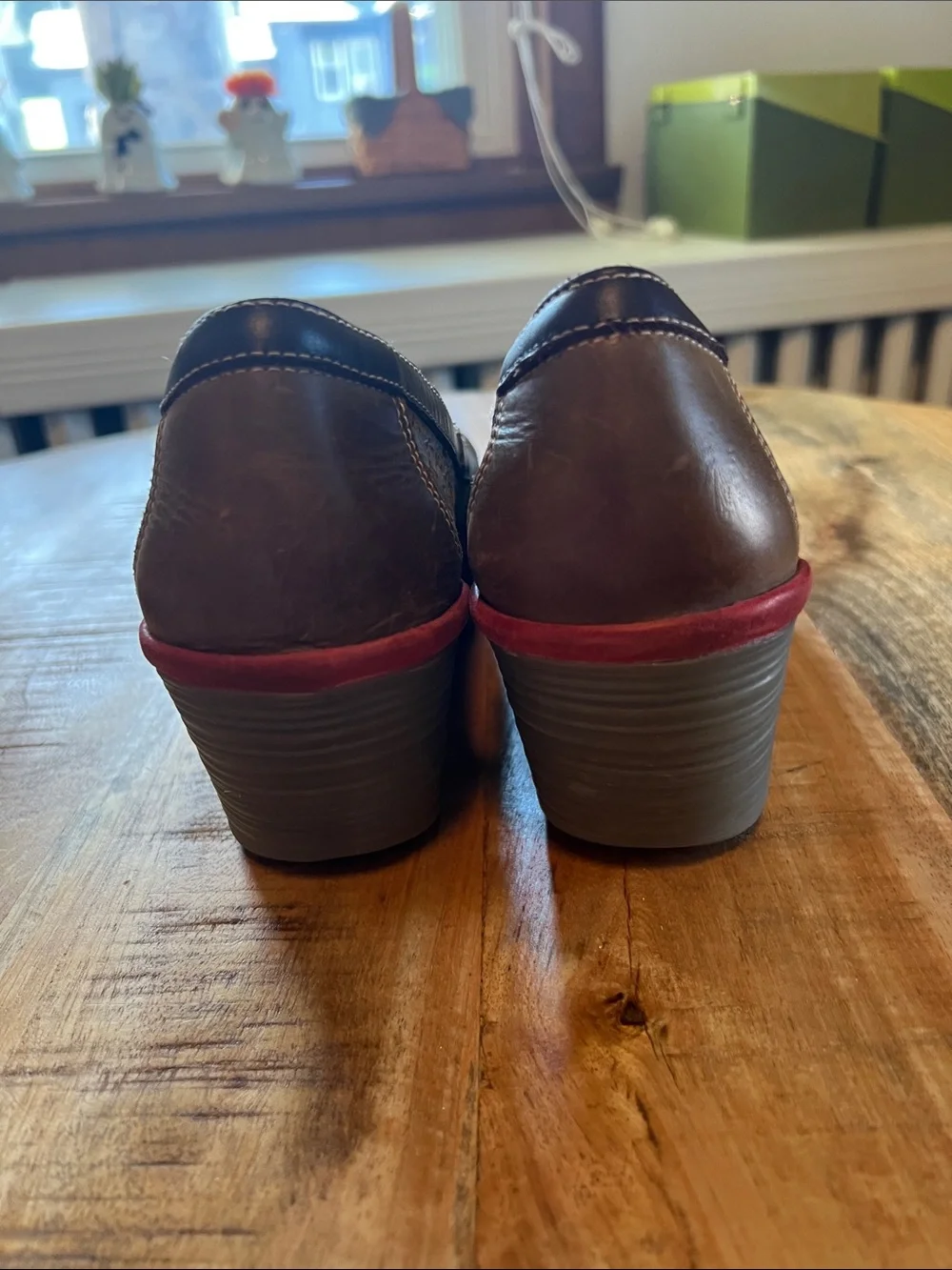 Fly London- Women's Leather Wedge Pumps in Brown with Red Trim size 40 or US9